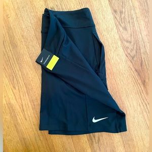 Nike Tennis Skirt Women’s Size Medium